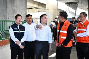 “เอกนัฏ” ขุดเจอเอง! จุดน้ำมันรั่วพระราม 3 สั่ง 2 บริษัทเจ้าของระบบท่อรับผิดชอบแก้ไข เยียวยาความเสียหายทั้งหมด