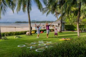 ชวนครอบครัวร่วมสร้างช่วงเวลาสุดประทับใจริมชายหาด ที่ "ภูเก็ต แมริออท รีสอร์ท แอนด์ สปา ในยางบีช"