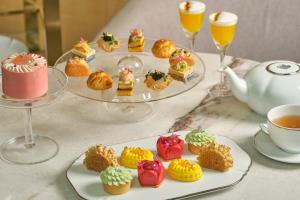โฉมใหม่ "Signature Afternoon Tea" ศิลปะแห่งขนมหวานสมัยใหม่ ณ พาร์ค ไฮแอท กรุงเทพฯ