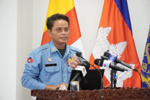 ผอ.ศูนย์ทุ่นระเบิดกัมพูชาอ้างไทยระดมยิงปืนใหญ่ 1,599 นัด ถล่มปราสาทพระวิหาร