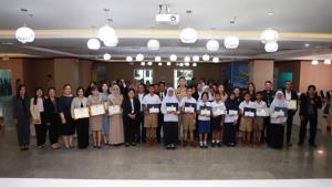 ศอ.บต. สรุปบทเรียน 10 ปี "ครัวโรงเรียน สู่ครัวบ้าน" ดันทุนวรเกษตรเมธีปั้นเยาวชนคืนถิ่นพัฒนาชายแดนใต้