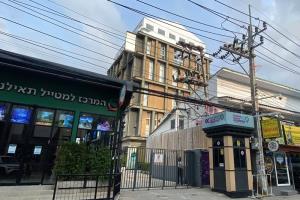 เปิดหมดเปลือกโครงสร้าง ตึก 6 ชั้น  “Chabad House ป่าตอง” แปลงร่างดาดฟ้า -ลานจอดรถ เป็นภัตตาคาร-สโมสร-ห้องอาหาร