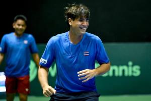 เดวิสคัพไทยซ้อมสนามจริงวันแรก ปรับตัวได้-ผจก.ทีมชวนส่งใจเชียร์ คาซัคฯ ส่ง "เชฟเชนโก" นำทีมหวด