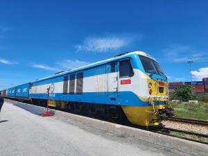 เริ่มนำร่อง!รถไฟต้นแบบ ใช้หัวจักรเอกชน ตั้งเป้าเพิ่มขนส่งสินค้าทางรางจาก 2% เป็น 7%