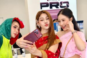 เล่นใหญ่ รับ iPhone ใหม่! Advice ท้าคนทั้งประเทศงัด  “ของดีบ้านเกิด” มาแปลงร่างเป็นไฮแฟชั่น ชิงซีนหน้าตู้ โลกต้องจำ!