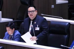 “ปิยวัฒน์” ลั่น “กล้าธรรม” ค้านแบบมีศักดิ์ศรี เอาความเดือดร้อนประชาชนเป็นตัวตั้ง ไม่เล่นเกมการเมือง