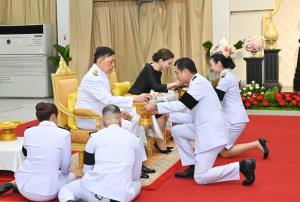 ในหลวง-พระราชินี ทรงถวายราชสักการะ เนื่องใน "วันมหิดล" ประจำปีพุทธศักราช 2569