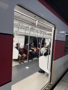 รถไฟฟ้าสายสีแดง กลับมาเปิดให้บริการตามปกติแล้ว หลังเกิดระบบขัดข้องต้องหยุดวิ่งตั้งแต่ 15.21 น. น.
