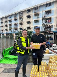 ก.พลังงาน – กฟผ. ระดมถุงยังชีพช่วยเหลือผู้ประสบอุทกภัย