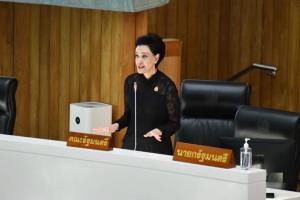 “ศุภจี” ตอบกระทู้ สว. ปรับแนวทางมหานครผลไม้จันทบุรี หลังติดข้อจำกัด เดินหน้า “ตลาดนำผลิต” – แปรรูปเพิ่มมูลค่า สร้างรายได้เกษตรกร