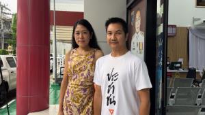 ช่อ พรรณิการ์-สส.เดฟ ไม่ทน เข้าแจ้งความ สภ.รัตนาธิเบศร์ ปมคนเผยแพร่ข้อมูลเท็จ แจกข้าวกล่องของหน่วย 904