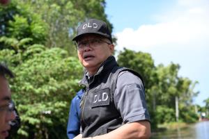 สุริยะฯ สั่งลุย ปศุสัตว์เร่งฝังกลบซากสุกร คาดวันนี้ได้ 1,400 ตัว-เสร็จทั้งหมดพรุ่งนี้