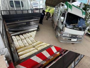 สกัดคาด่านฯห้วยไร่ อีก 3 ล้านเม็ด!รถทะเบียนอยุธยา ทำช่องลับท้ายรถขนจากเชียงรายล่อง ทล.11