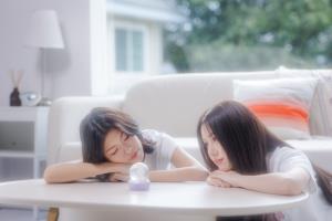 เปิดบ้านคู่ GL ใหม่! “ซินดี้–ตาต้า” ปล่อยเคมีหวานใน MV “FYI” จากคนรักเก่าสู่โมเมนต์ชวนจิ้น ทำแฟนๆ ใจสั่น!