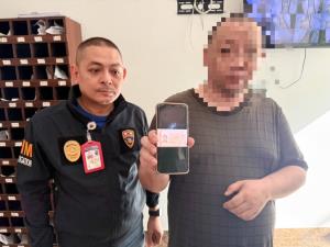 รวบ “นายแบงก์จีน” หนีหมายจับยักยอกเงินกว่า 27 ล้าน ซุกไทยนานกว่า 7 ปี