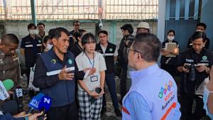 บุกตรวจ “เสริมสุข เนอสซิ่งโฮม” พบเปิดรับเกินใบอนุญาต ขณะผู้ป่วยตะโกนถูกกักขัง-ทำร้าย ขอให้ช่วย แฉซ่อนกุญแจมือ-โซ่ข้างบันได