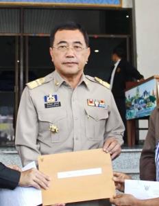อดีตพ่อเมืองกาญจน์โพสต์ครั้งที่ 2 สื่อถึง “อนุทิน” ขอทบทวนย้าย นอภ.บ้านสร้าง ชี้ควรหาข้อมูลรอบด้านก่อนฟันธง
