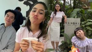 “แม่ชม” ควง “พ่อน็อต” พร้อม “น้องเกล” ตะลุยกินเจ พร้อมลอง Hand Roll KANORI &amp;#215; Plantiful งานนี้ชิมเพลินจนต้องขออีกคำ!