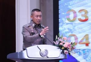 ผบ.ตร.มอบนโยบาย 9 ข้อ ชู “คืนเวลาให้ตำรวจ เพื่อดูแลประชาชน” ลุย 4 วาระแห่งชาติ ปราบยาเสพติด-นอมินี-สแกมเมอร์-ทุจริต