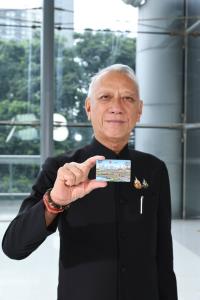 “พิพัฒน์”ยัน 1 ม.ค.70 ลดค่าตั๋วรถไฟฟ้าสูงสุด 45 บาท เร่งคุยสีเขียวเชือมบัตร Rabbit กับระบบ EMV