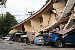 แผ่นดินไหว 7.7 เขย่า 'ปานามา' ทำอาคารพังถล่ม-บาดเจ็บไม่ต่ำกว่า 27 คน