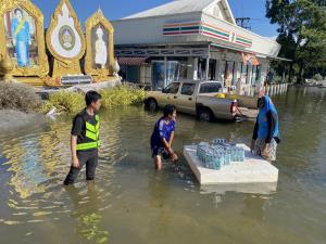 ทช.เผยน้ำท่วมกระทบถนน 12 จังหวัด เร่งซ่อมทันทีหลังน้ำลด บรรเทาความลำบากผู้ประสบอุทกภัย