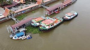เร่งกู้เรือลากจูงอับปางแม่น้ำป่าสัก จมลึก 18 เมตร เร่งประสานเรือเครนใหญ่ยกเข้าฝั่ง