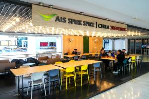 AIS จับมือวิศวฯ จุฬาฯ เปิด “AIS SPARK SPACE” จุดประกายการเรียนรู้ เชื่อมต่อไอเดียและคนรุ่นใหม่