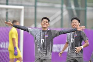 นร.ไทยคว่ำบัลแกเรีย 2-0 ลิ่วแชมป์กลุ่มอีรอดวลชิลีรอบ 16 ทีมศึกบอลนักเรียนโลก