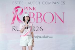 คนดังนำทีมวิ่งส่งต่อพลังใจ ต้านมะเร็งเต้านม