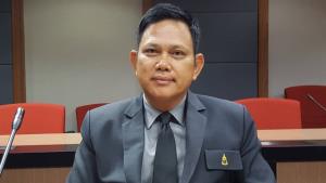 โฆษก อสส.แจงคลิปเสียงอ้างเป็นอธิบดีอัยการช่วยเหลือพลิกคดีได้ เป็นอดีตอัยการที่ ก.อ.เคยมีมติไล่ออกแล้ว