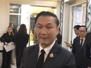 “ทรงศักดิ์” ชี้เป็นสิทธิฝ่ายค้านชิงอภิปรายไม่ลงมติ ตัดหน้าศึกซักฟอก แต่ขอให้เห็นใจนายก-รมต.วางตารางงานไว้แล้ว