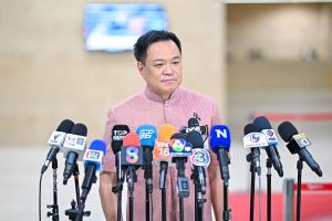 “อนุทิน” แจงถอนสัญชาติประธานชาบัดยิว เป็นไปตามกฎหมาย เรื่องไหนผิดพร้อมจัดการเด็ดขาด